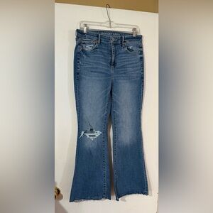 American Eagle Outfitters Blue Distressed Flare Jean 8 short